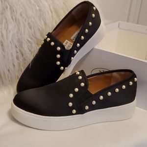 Steve Madden Slip On New with Box